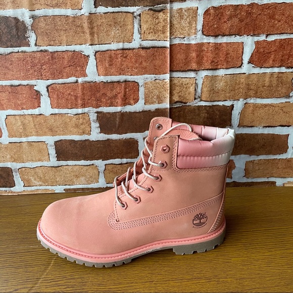 New Women's Timberland Waterville 6in WP Boot Pink